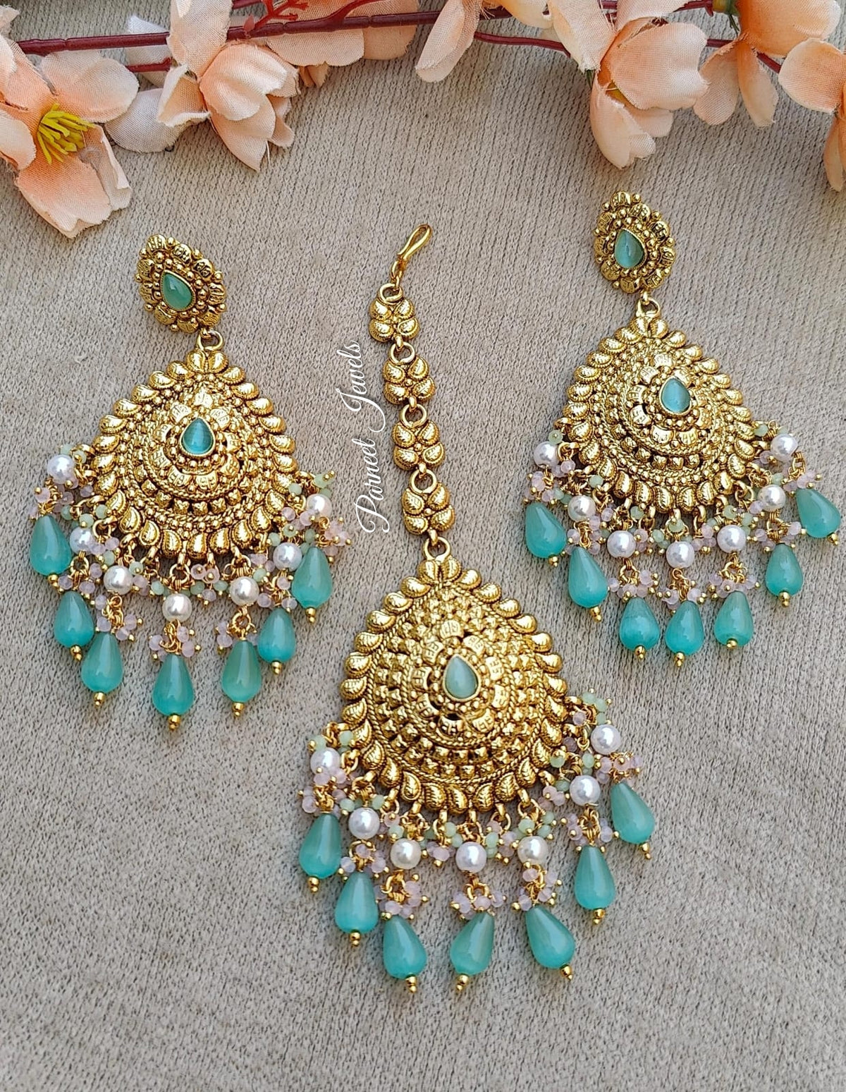 Samina Gold Earrings Tikka