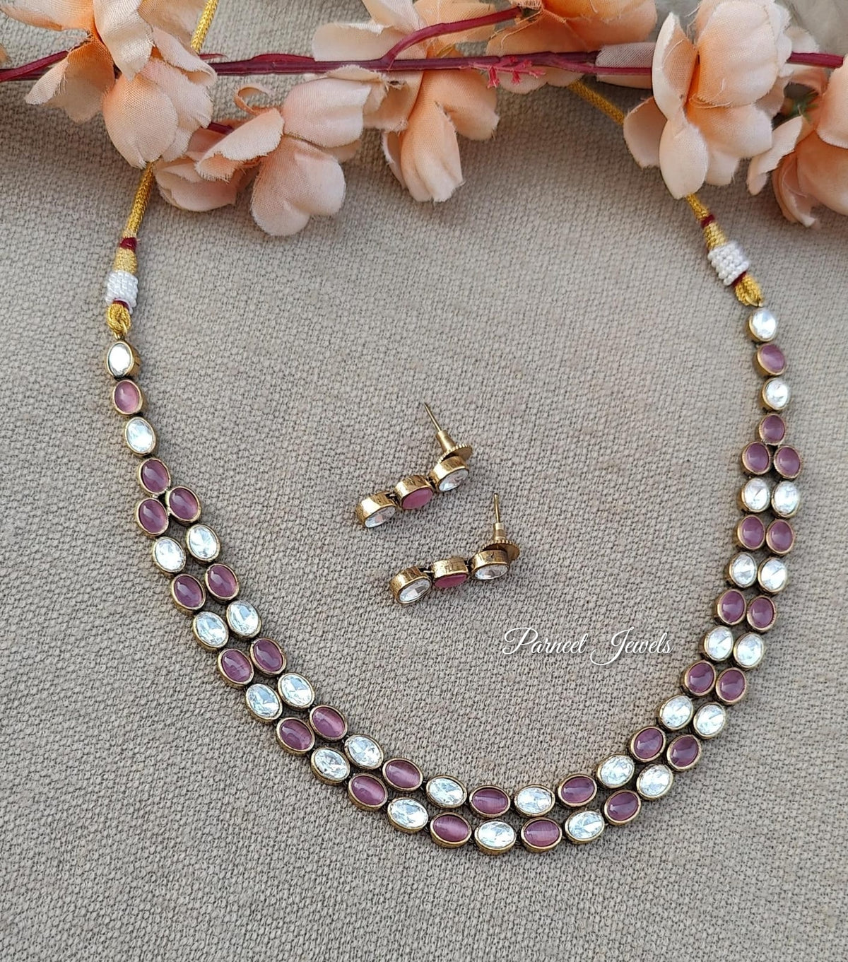Dipanshi Uncut Kundan Set