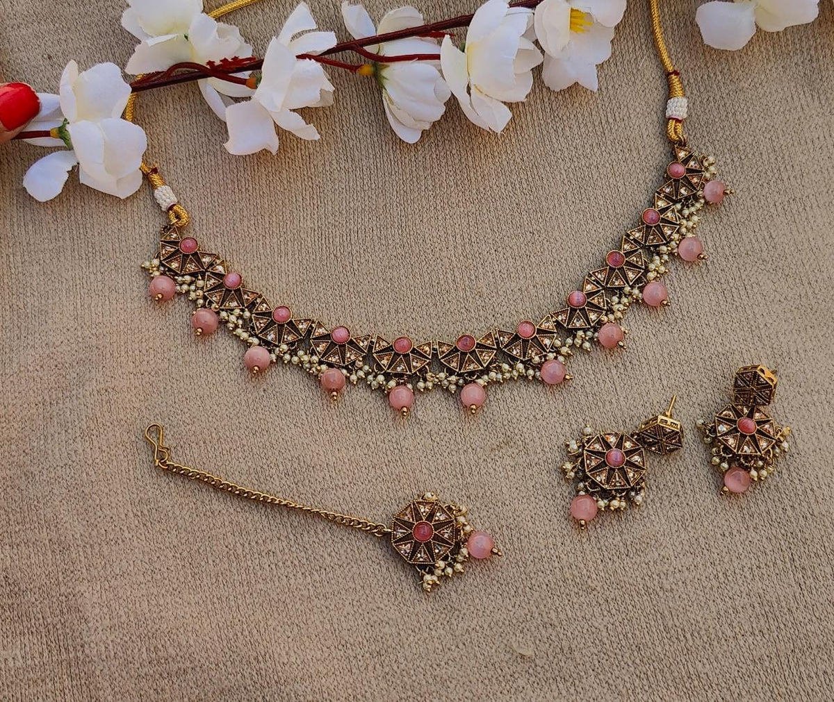 Shivanya Polki Necklace/Choker