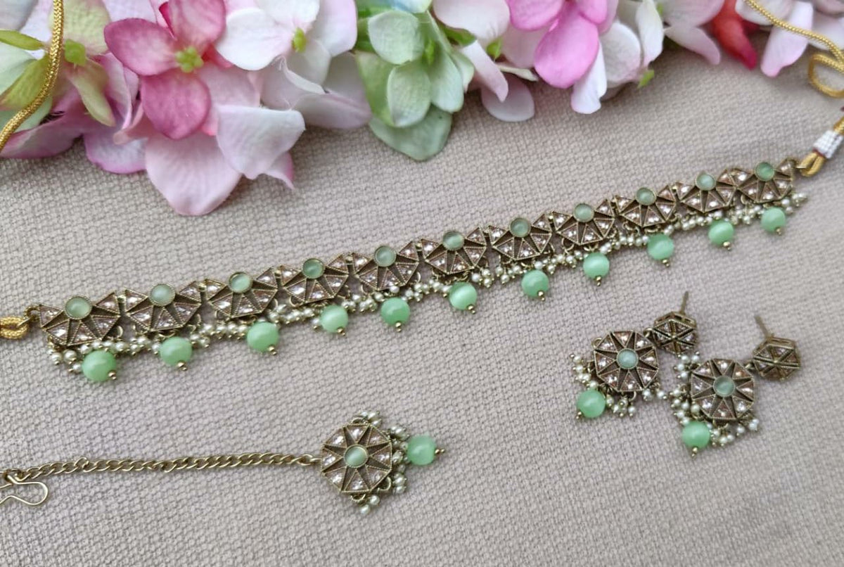 Shivanya Polki Necklace/Choker