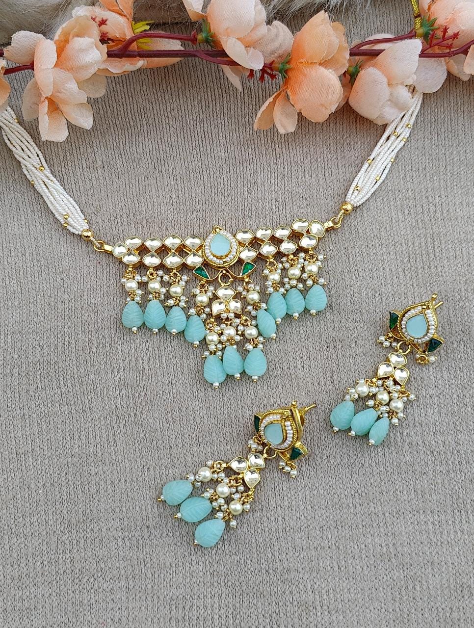 Pragya Pachi Kundan Choker (Mint)