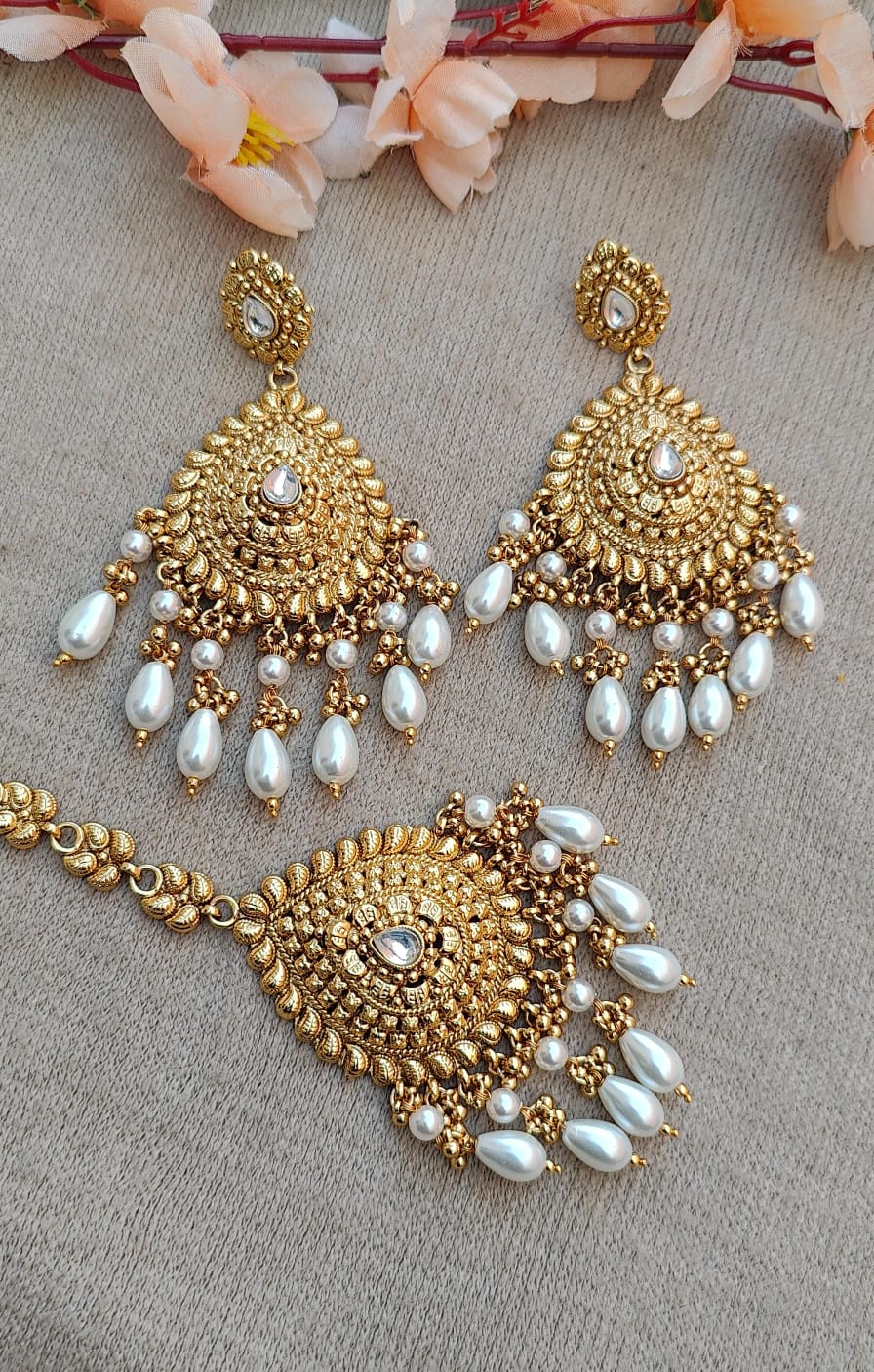 Samina Gold Earrings Tikka