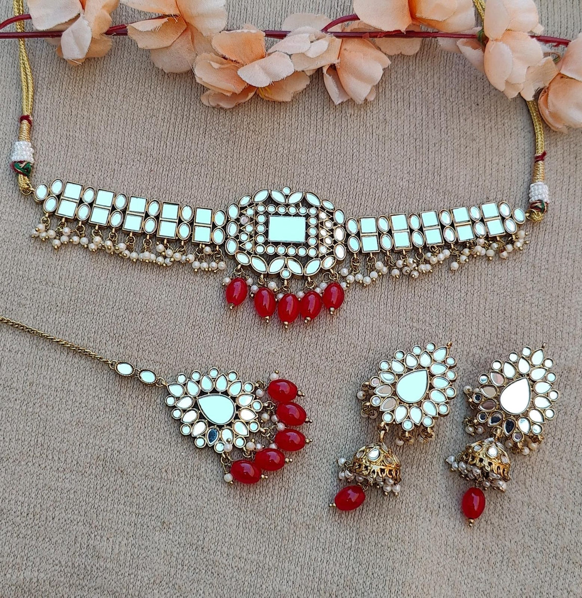 Muskaan Mirror Choker Set