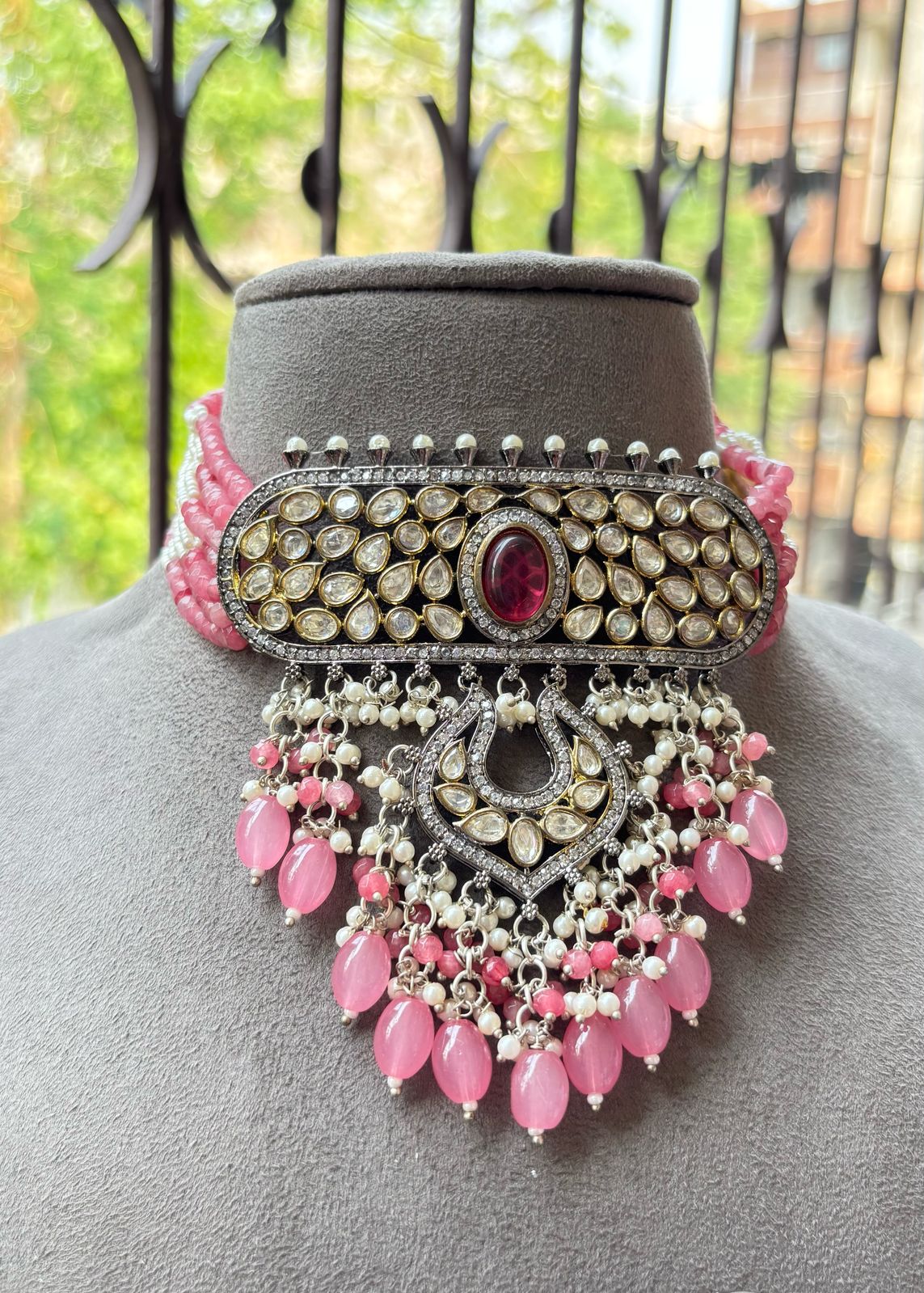 Aashiny Kundan Beaded Choker