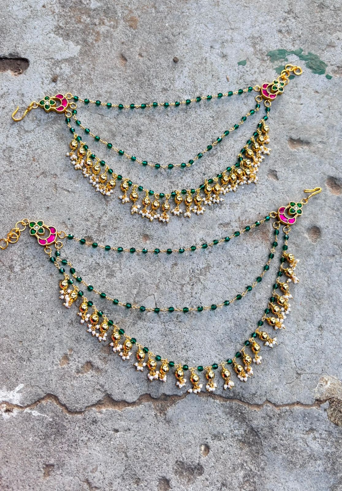 Harmanpreet Pachi Kundan Earchains/Saharey
