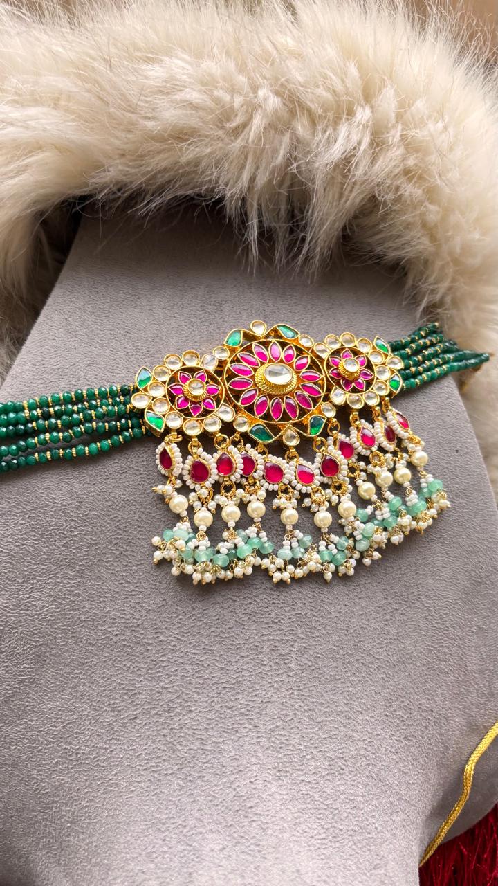 Deepali Pachi Kundan Choker Set (Multi)