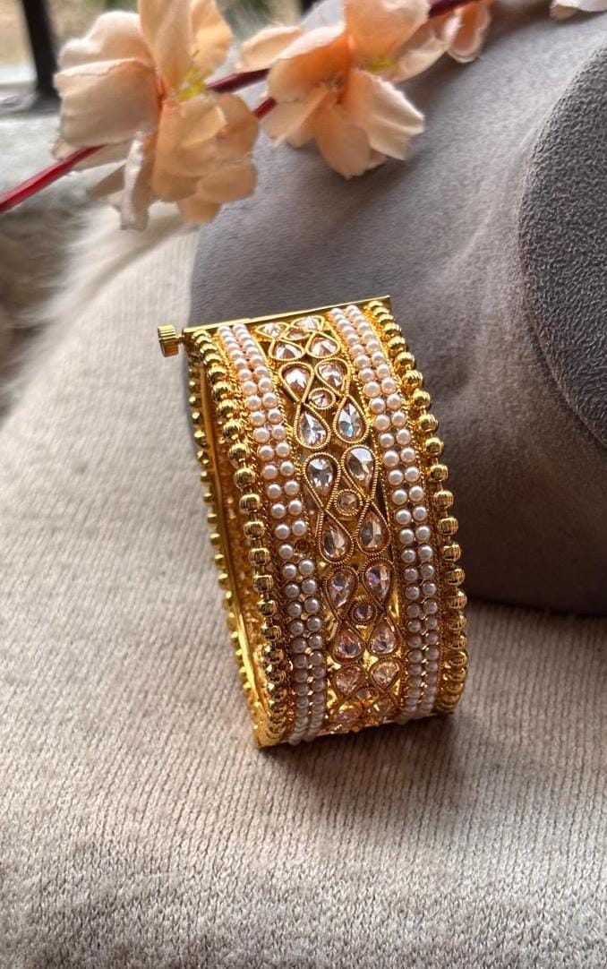 Sumitra Gold Polki Bangles/Kadey