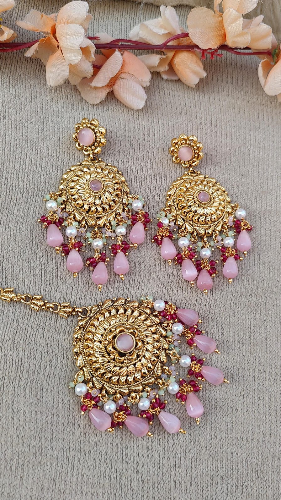 Dashmeet Gold Earrings Tikka