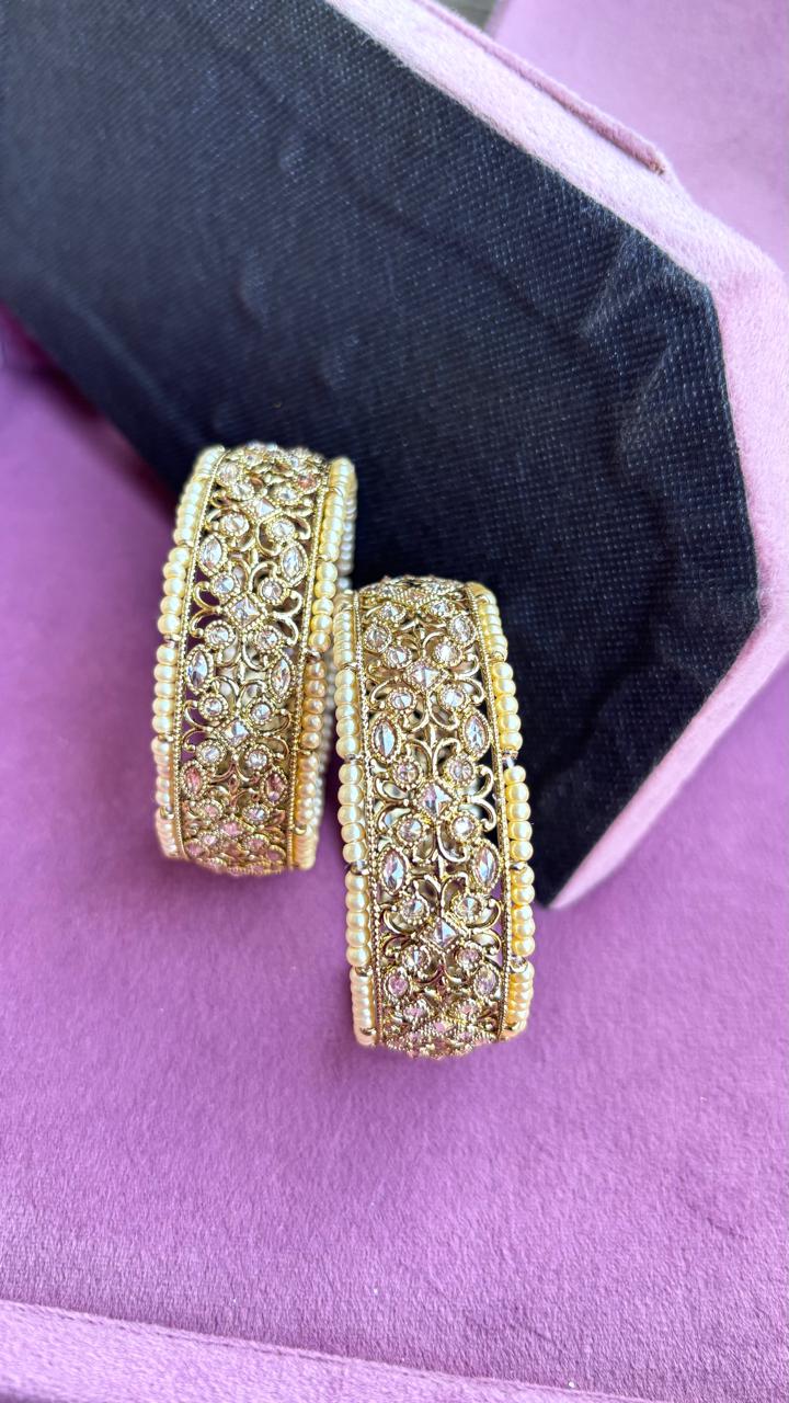 Keshavi Broad Polki Bangles/Kadey