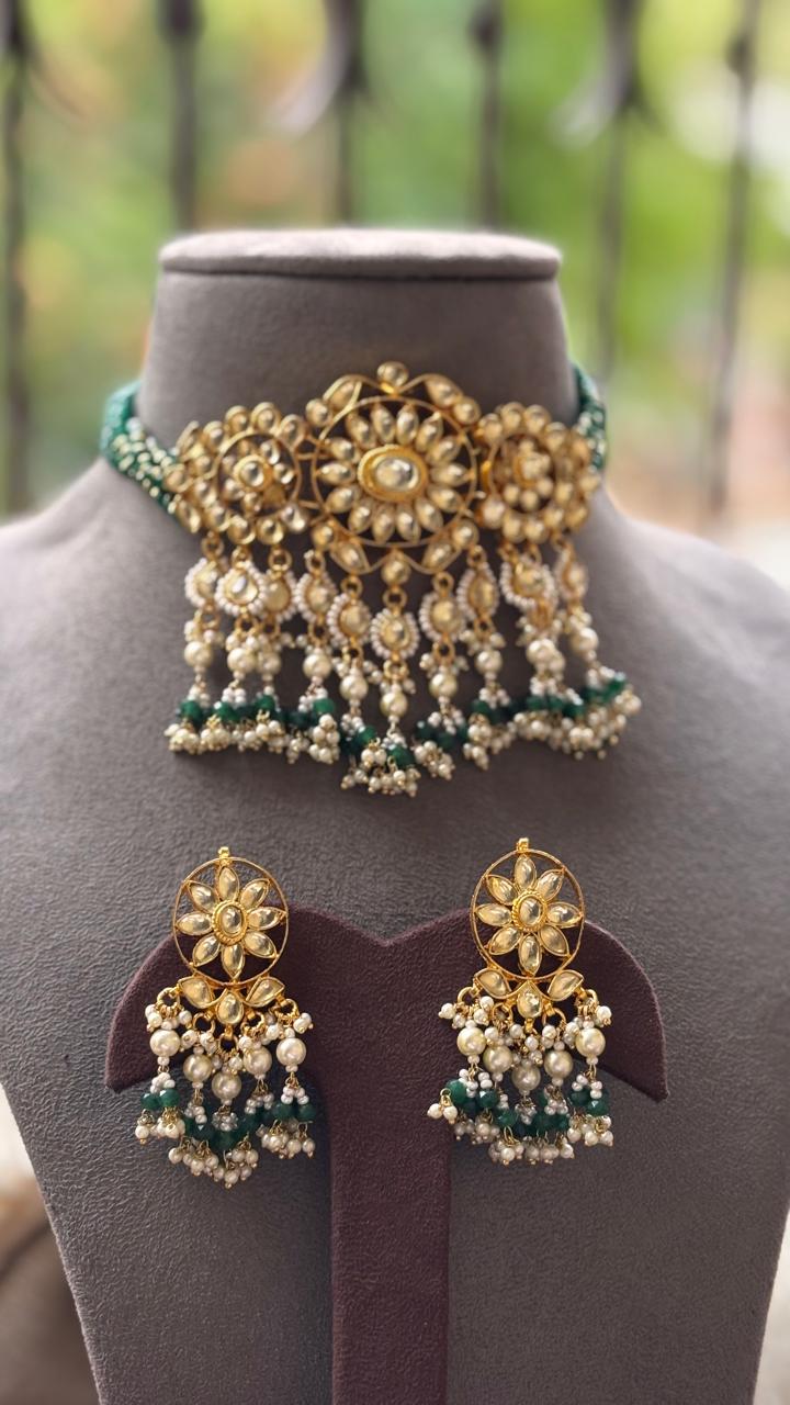 Deepali Pachi Kundan Choker Set (Green)