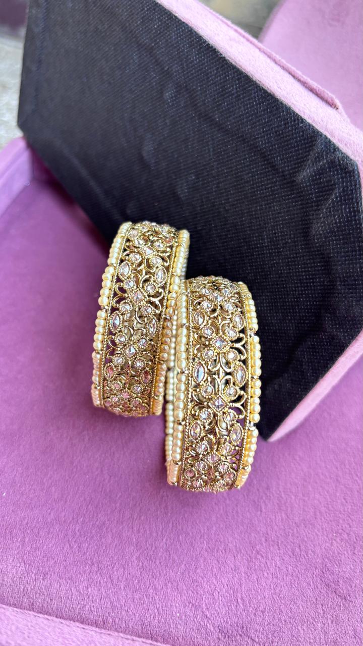 Keshavi Broad Polki Bangles/Kadey