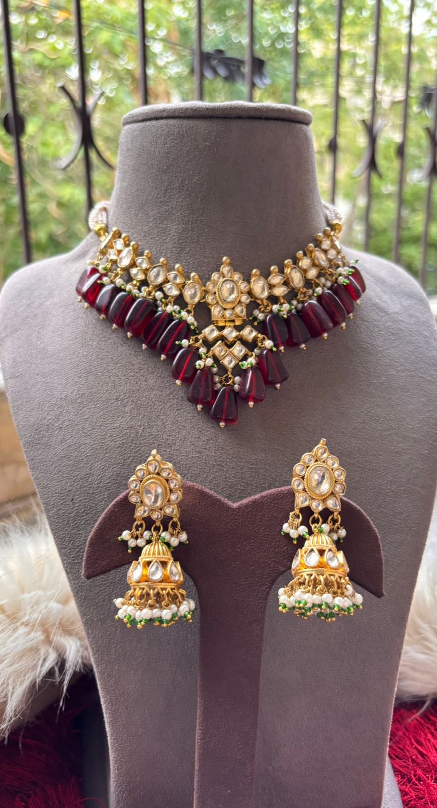 Hiba Pachi Kundan Choker Set