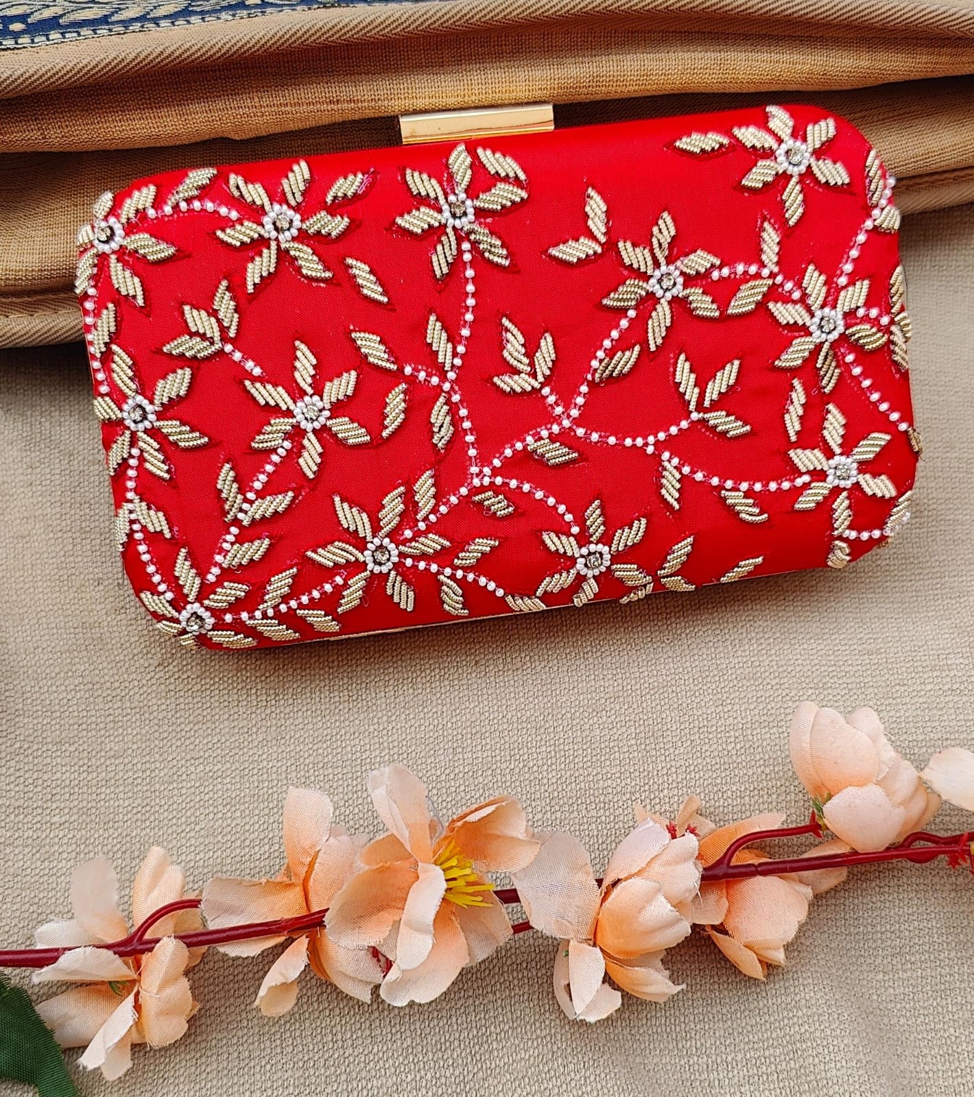 Ankisha Red Box Clutch
