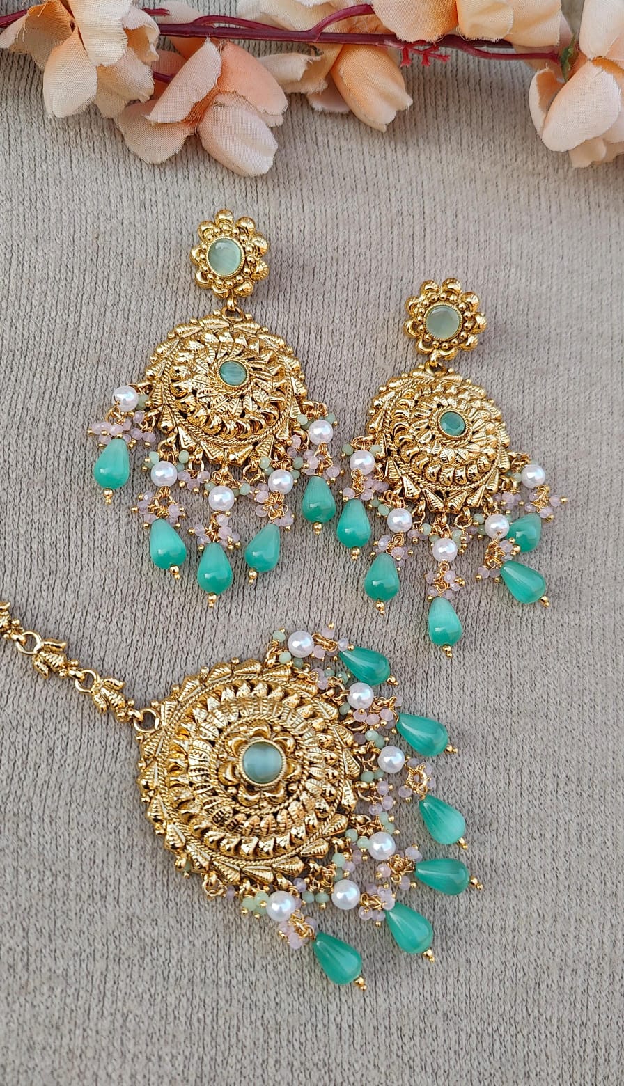 Dashmeet Gold Earrings Tikka
