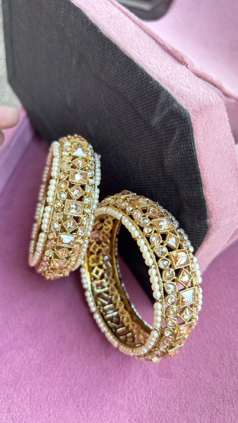 Kumud Broad Polki Bangles/Kadey