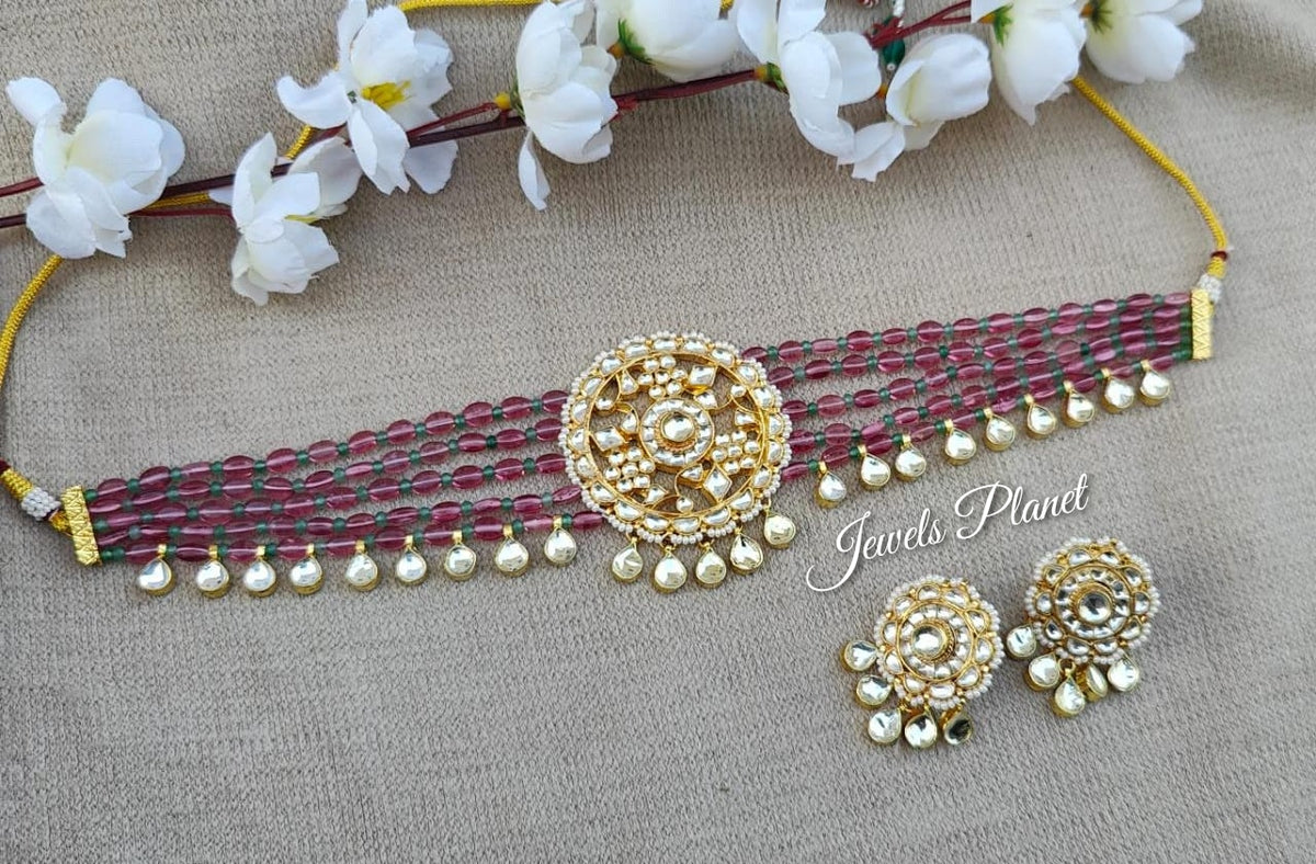 Hemali Pachi Kundan Choker