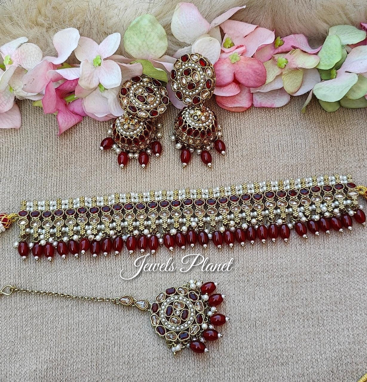 Adhina Polki Choker