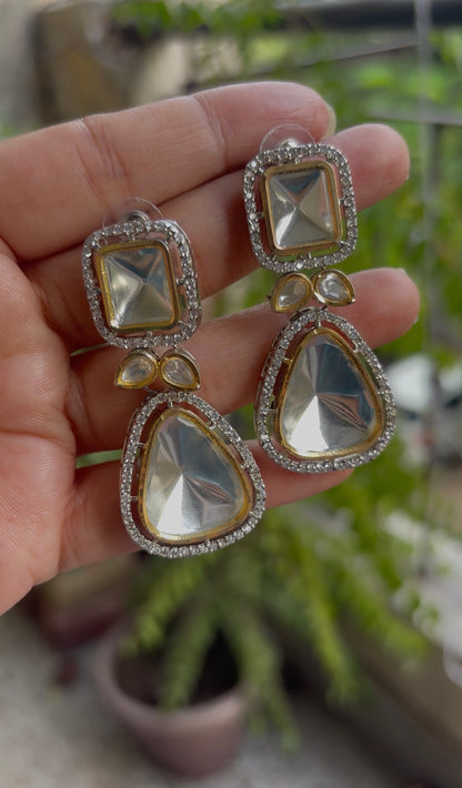 Vrushti Uncut Kundan Set