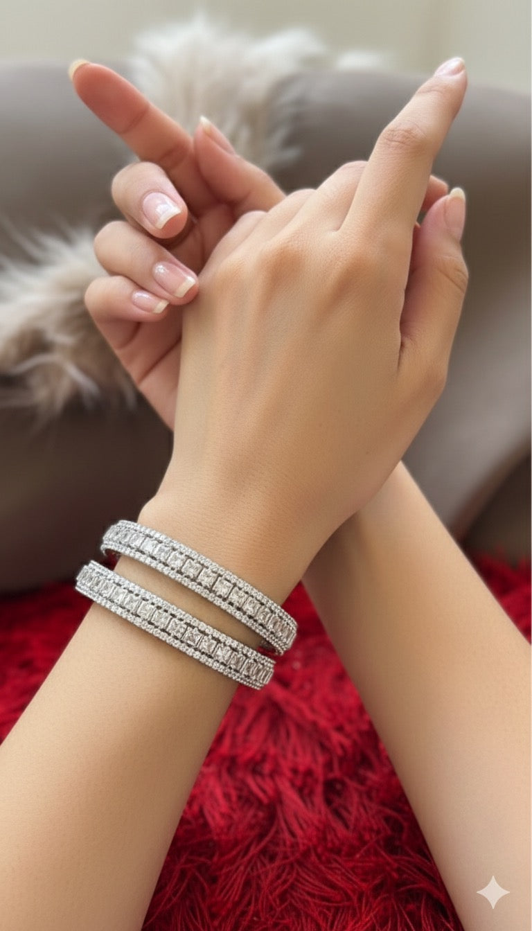 Marium AD Bangles (Silver)
