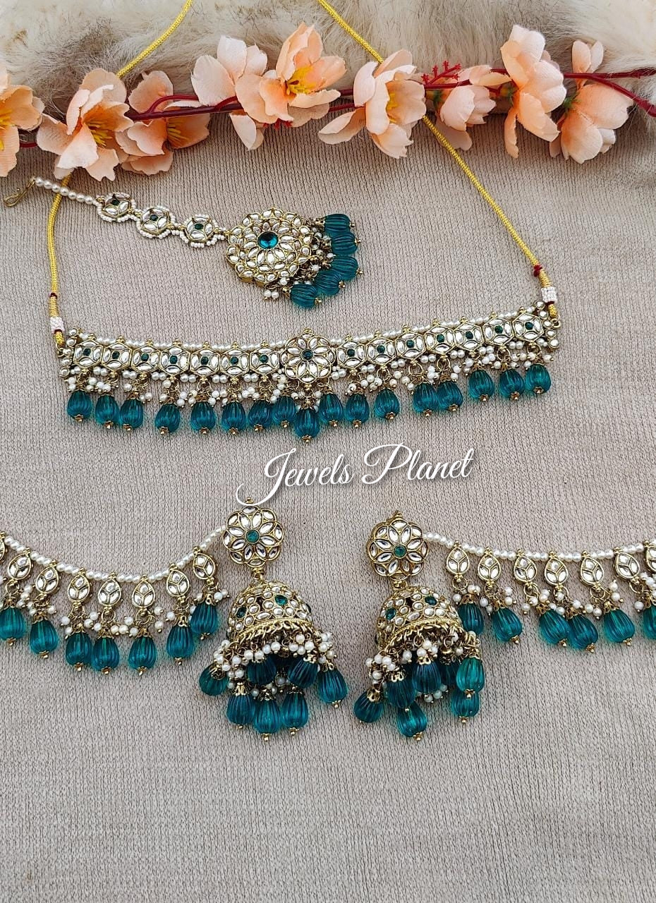 Dhruvi Kundan Choker