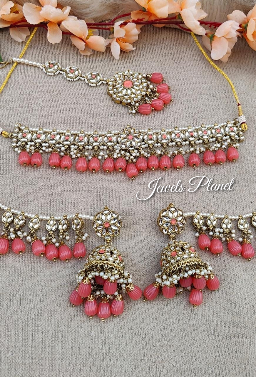 Dhruvi Kundan Choker