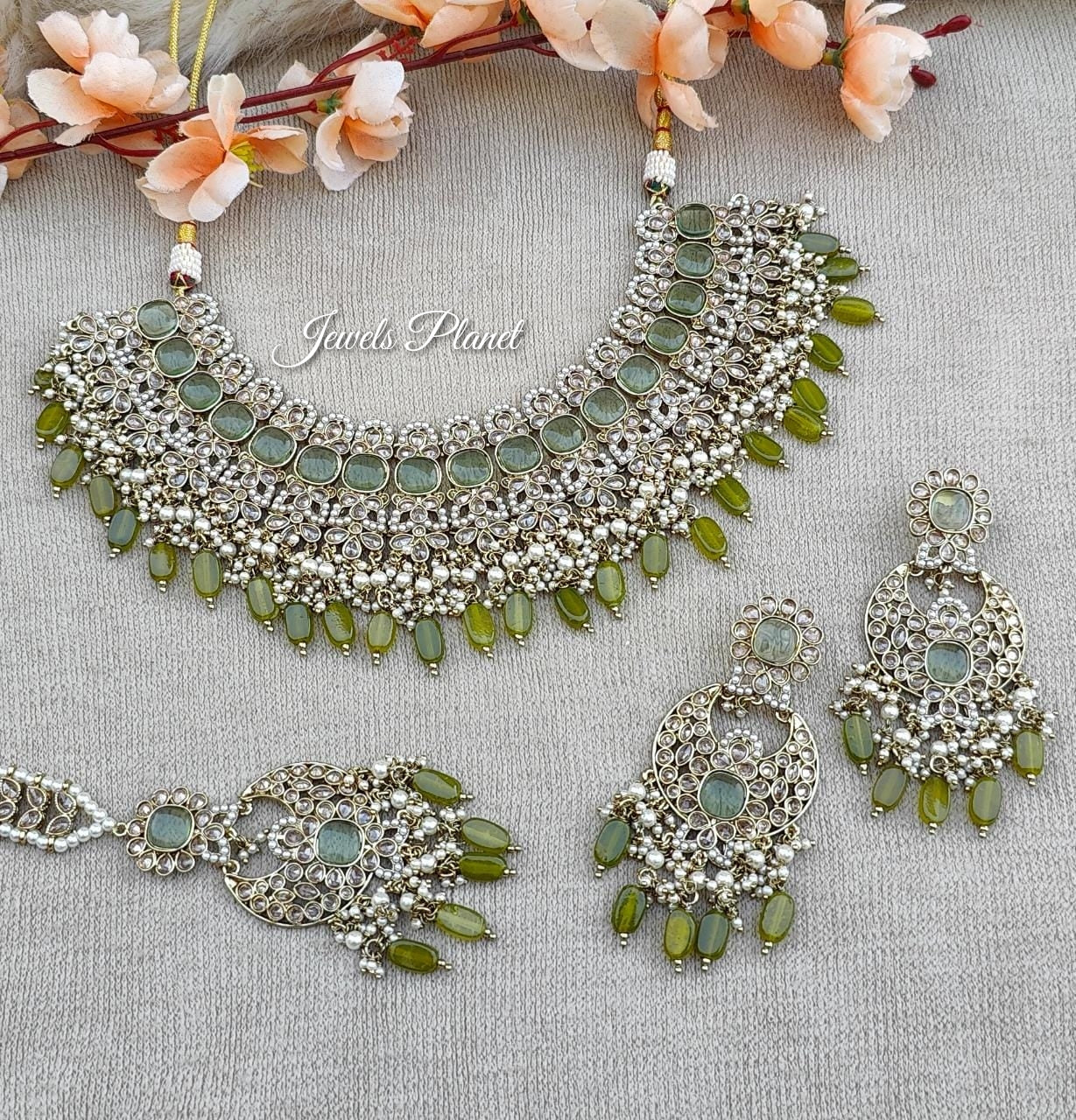 Amrita Polki Necklace Set