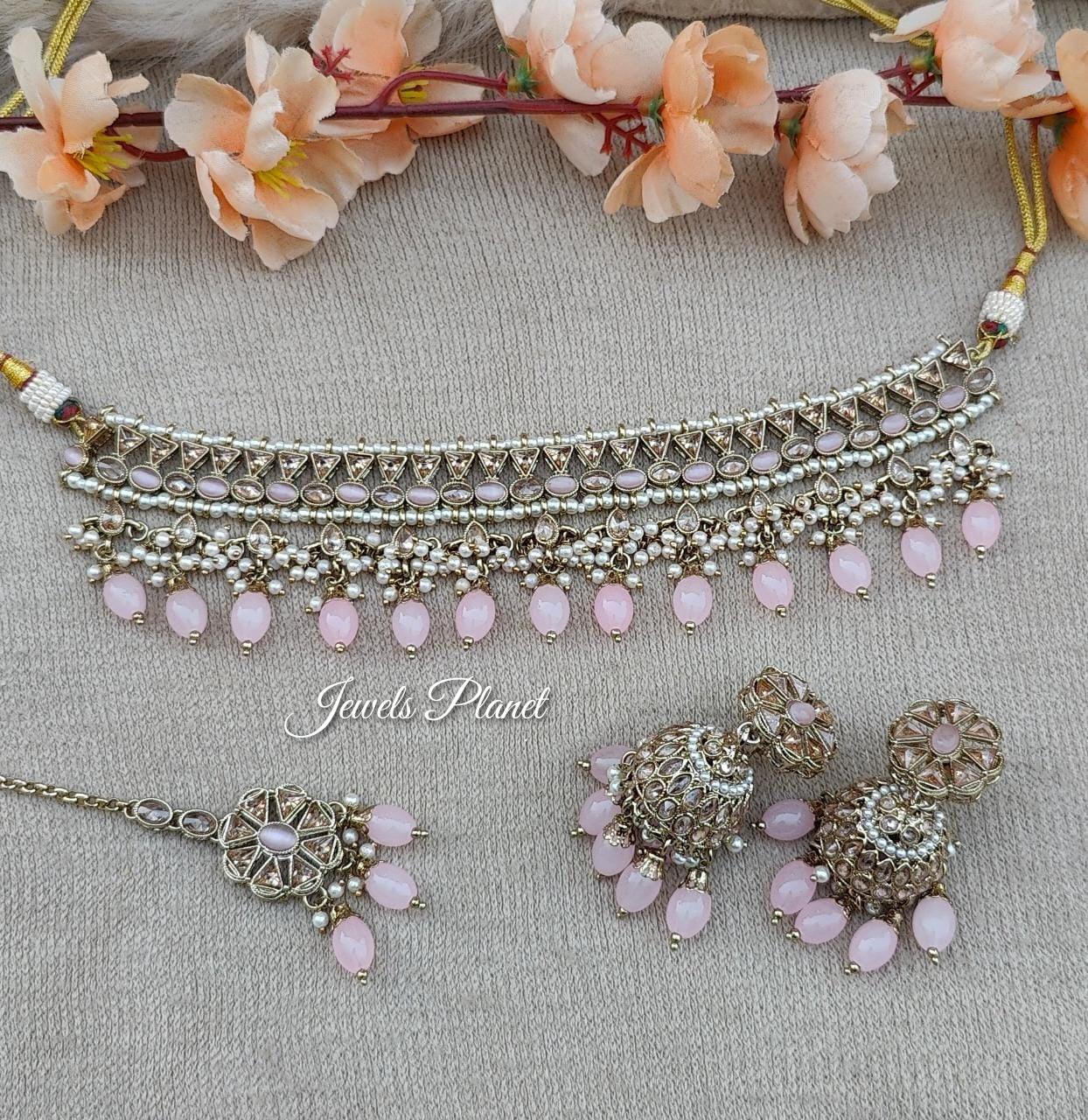 Atika Polki Choker Set