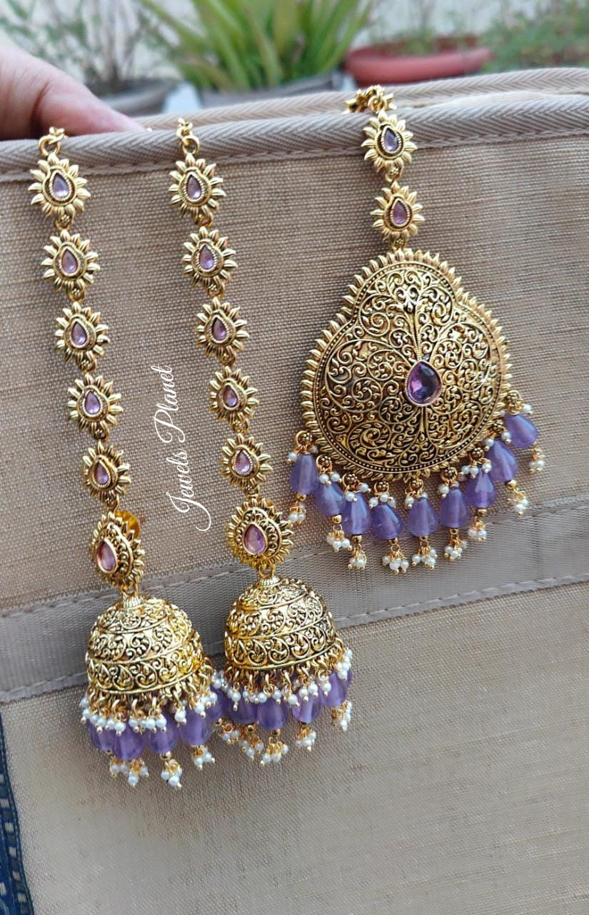 Taniya Gold Jhumkis Tikka