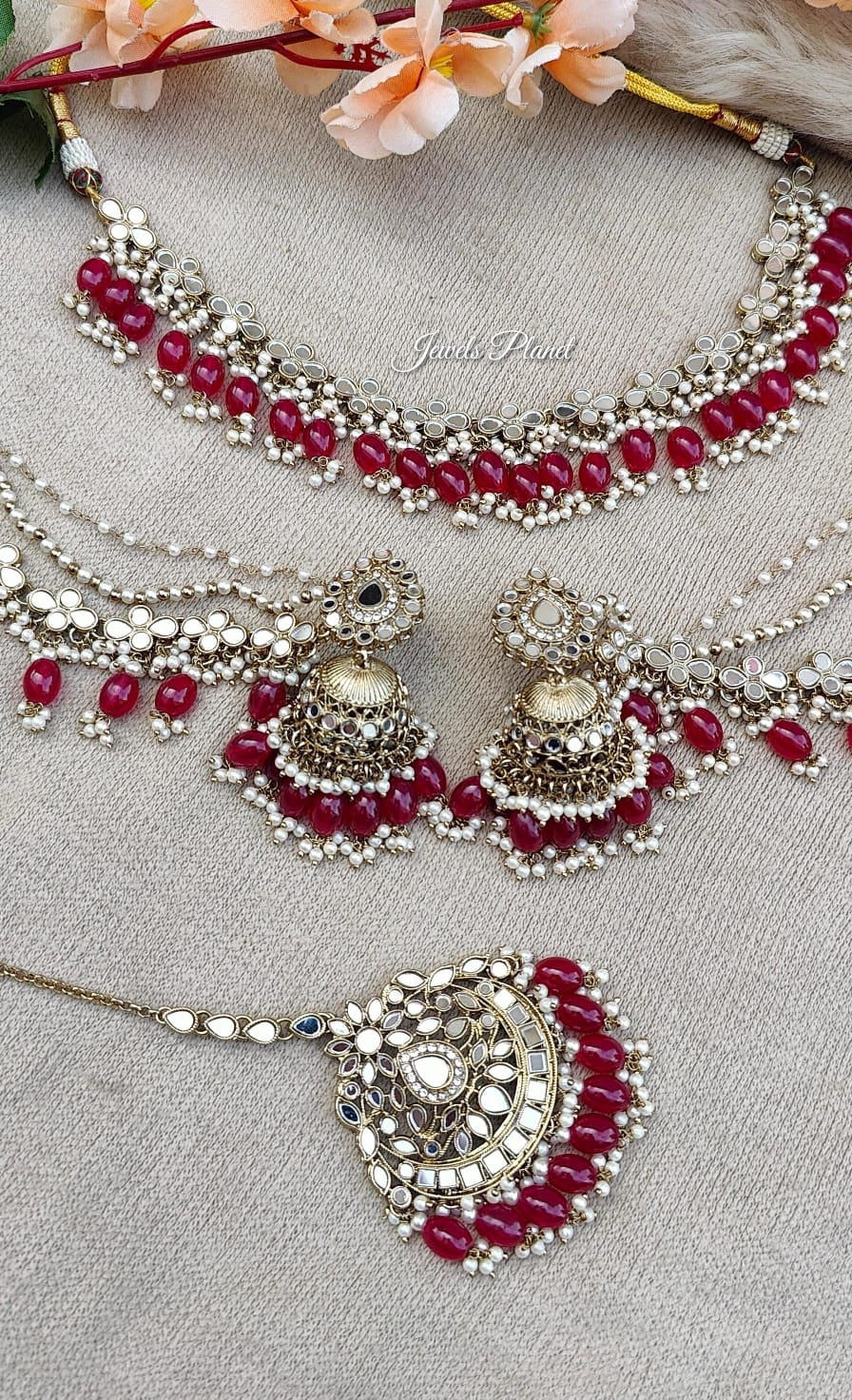 Zoya Mirror Necklace Set