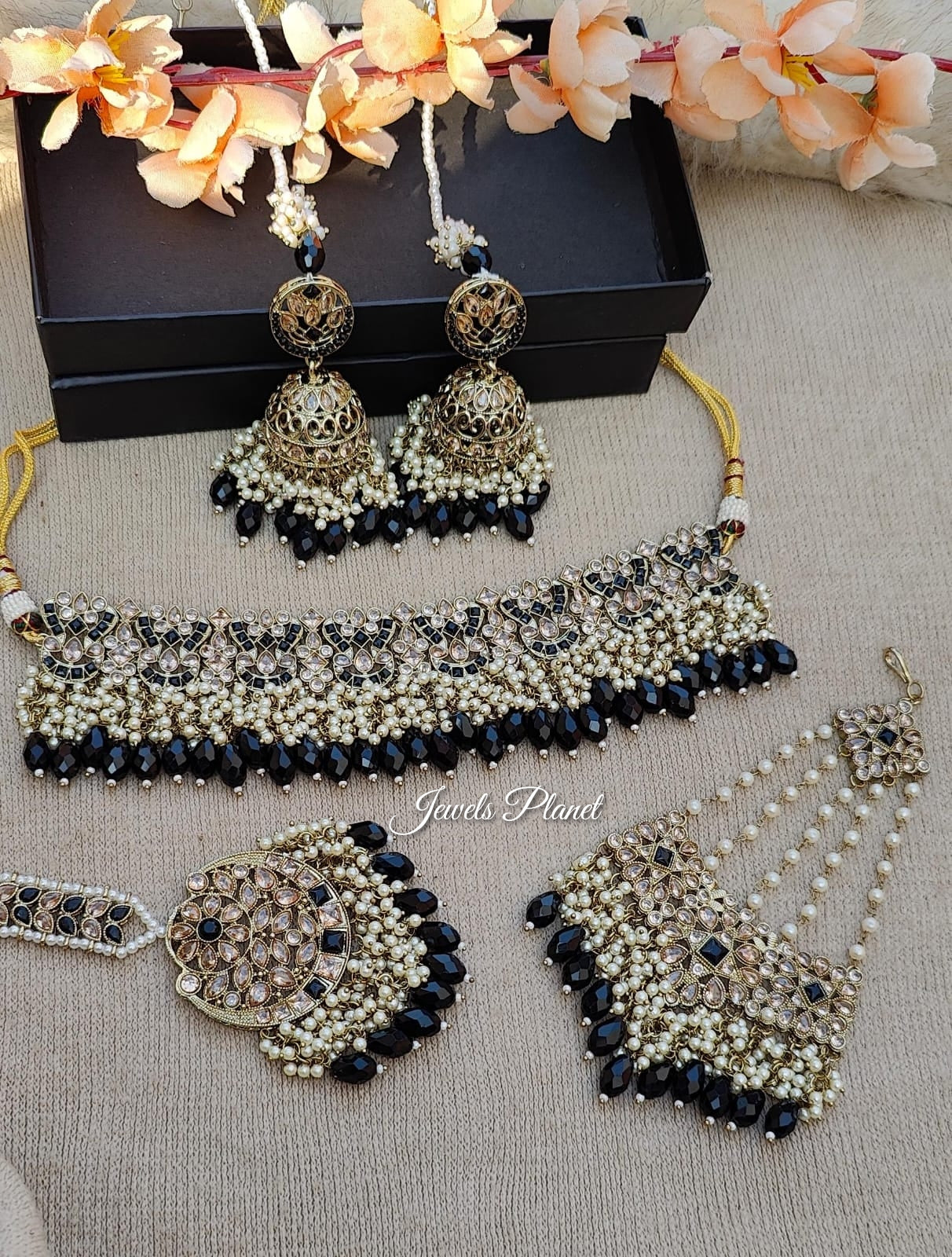 Aisha Bridal Jhumar Choker Set