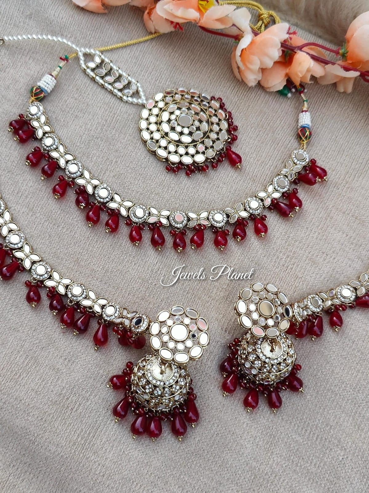 Vineet Mirror Necklace Set