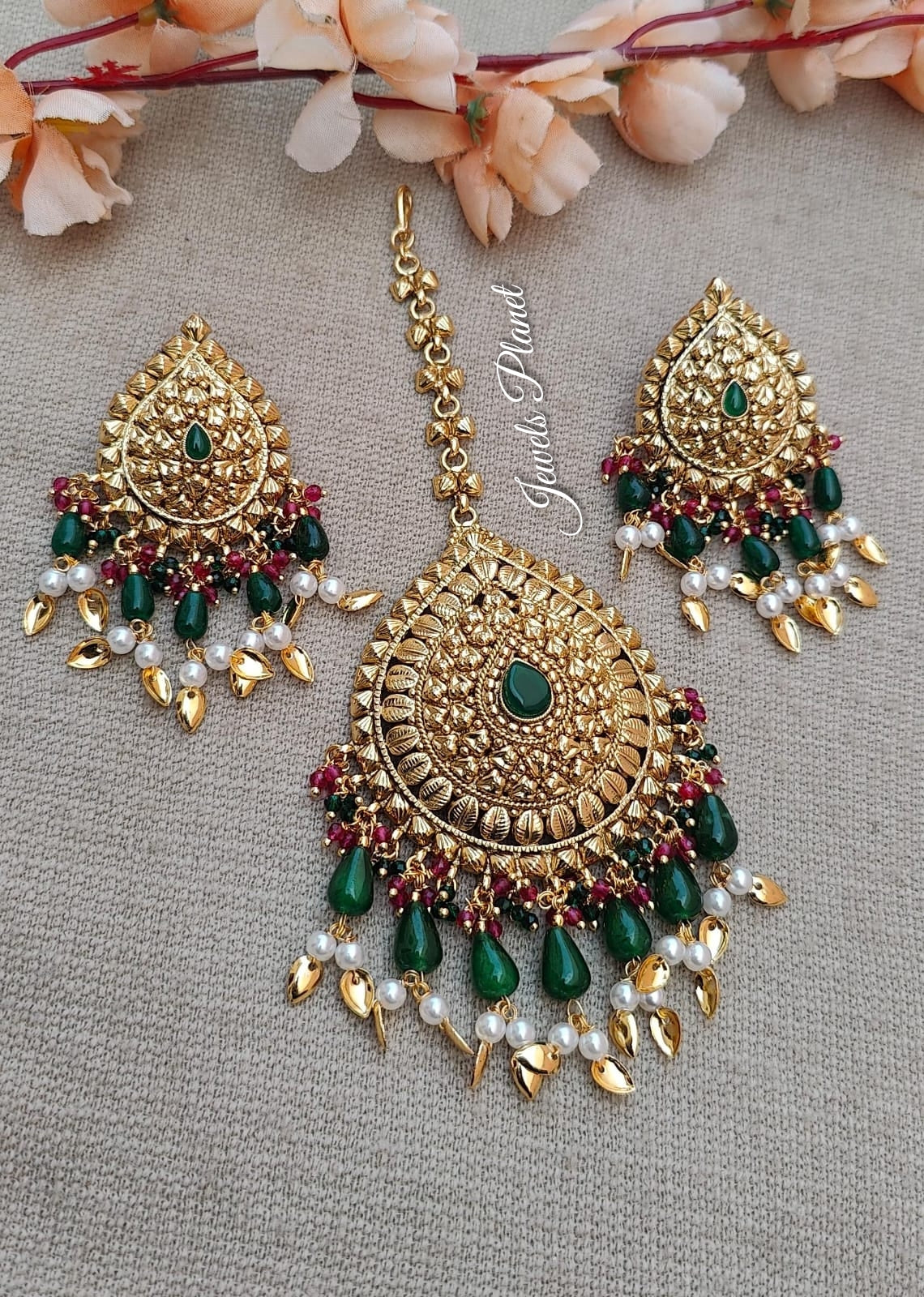 Harleen Gold Earrings Tikka