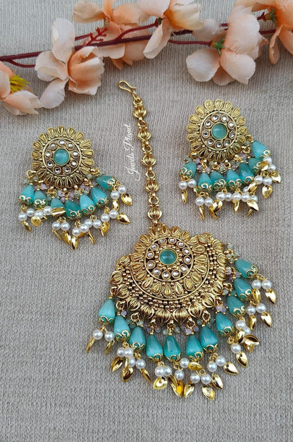 Amandeep Gold Earrings Tikka