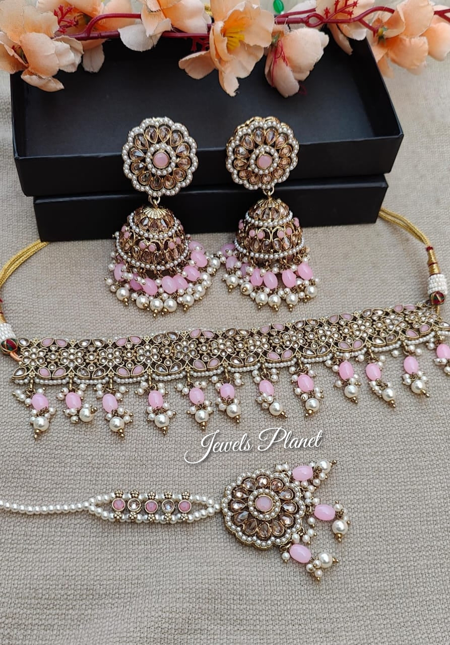 Anshika Polki Choker