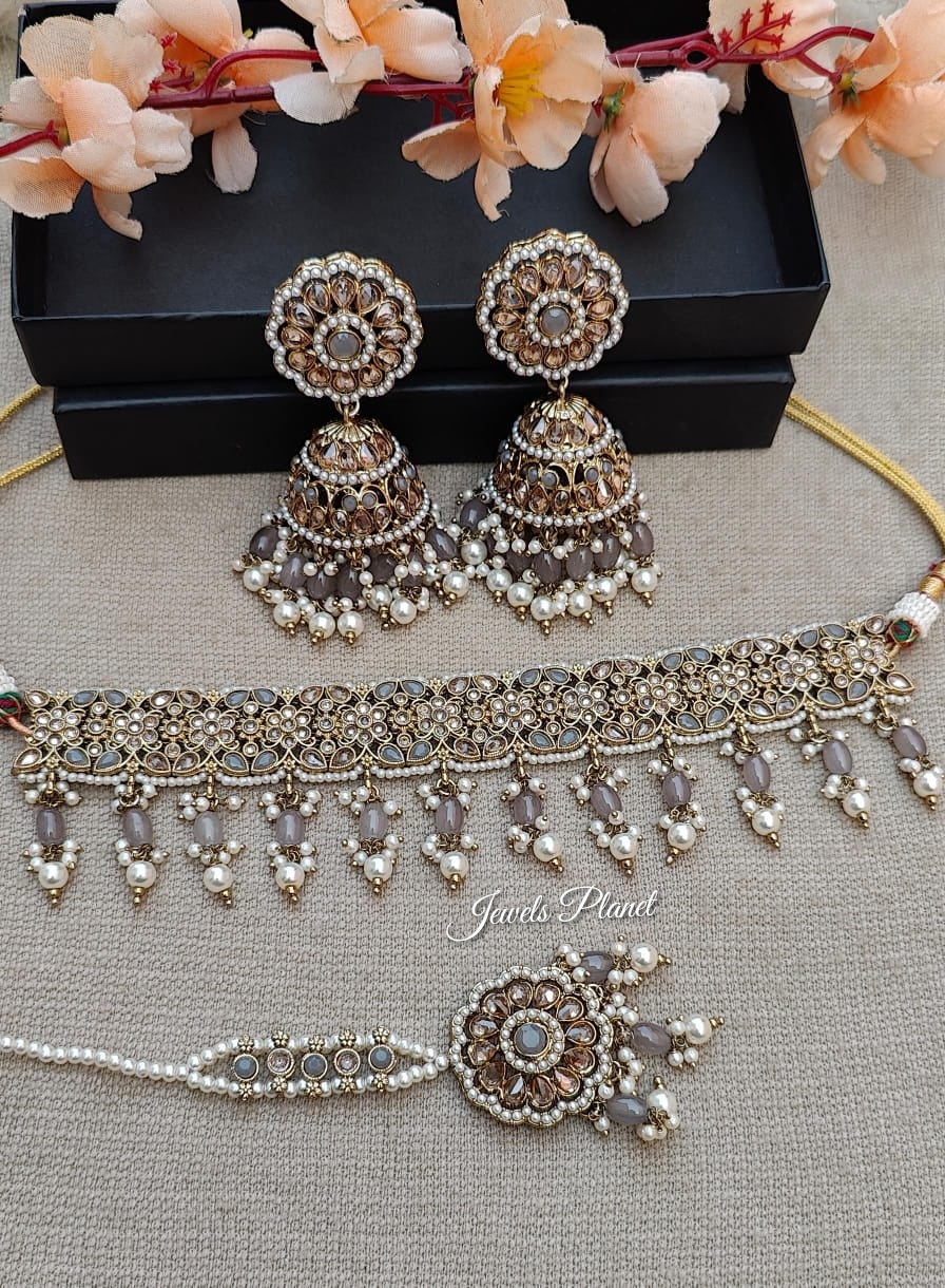 Anshika Polki Choker