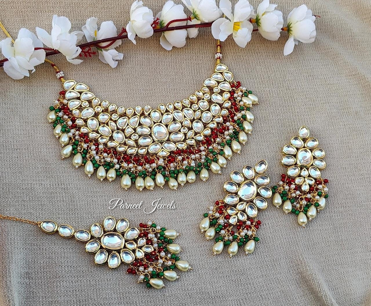 Ashika Kundan Necklace Set