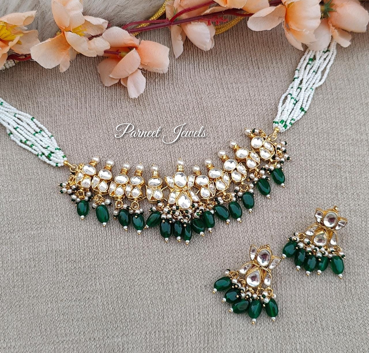 Yami Pachi Kundan Choker Set