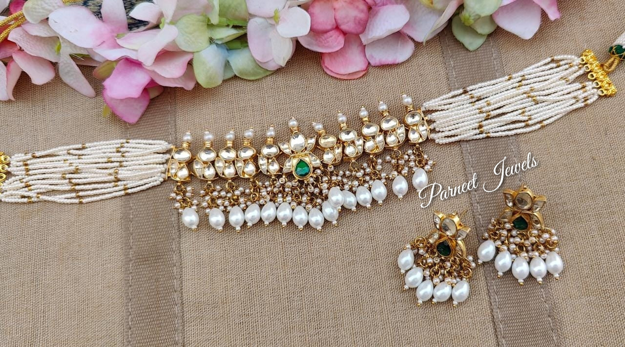 Yami Pachi Kundan Choker Set