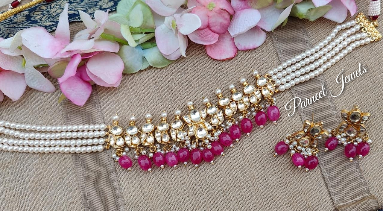 Krishi Pachi Kundan Choker Set