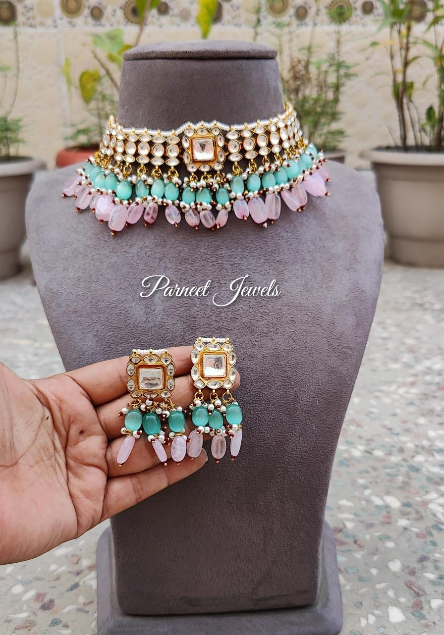 Sayli Pachi Kundan Choker