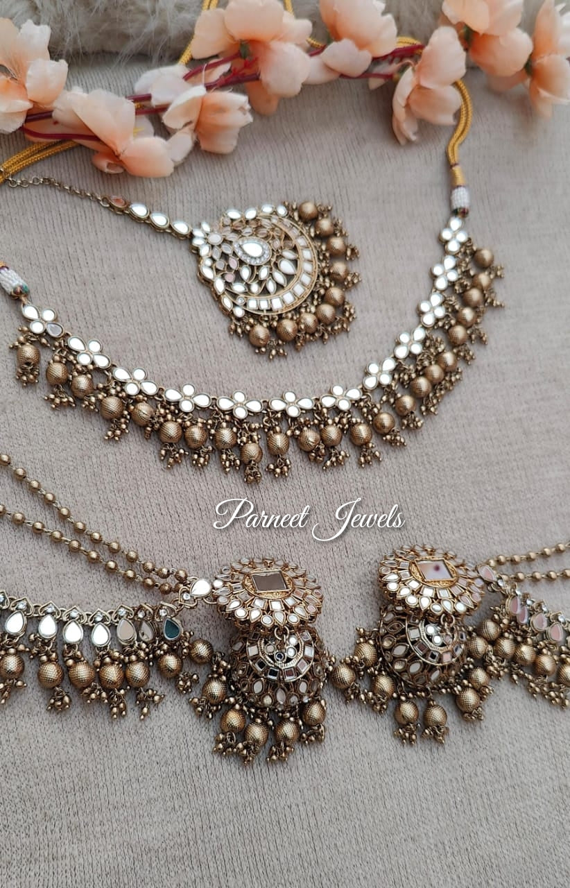 Kashish Mirror Necklace Set