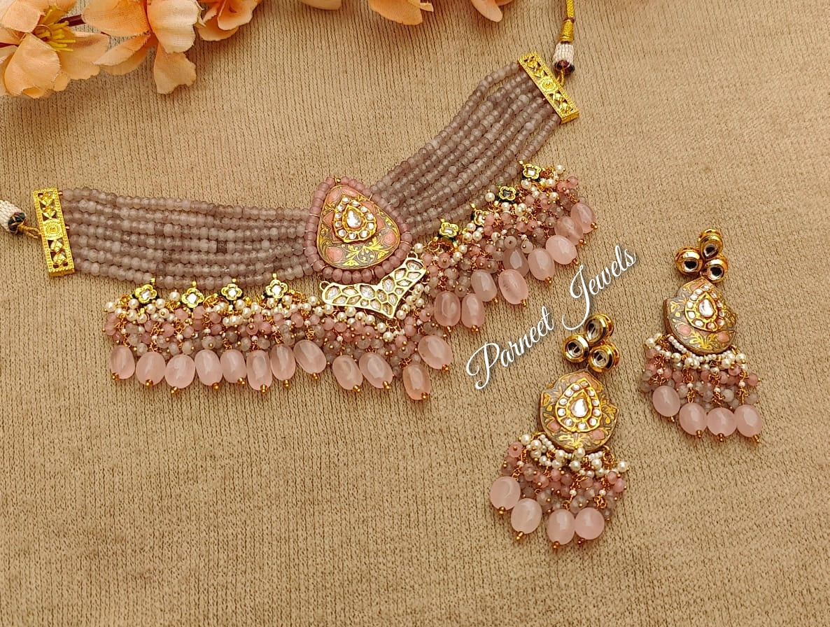 Avleen Beaded Choker Set