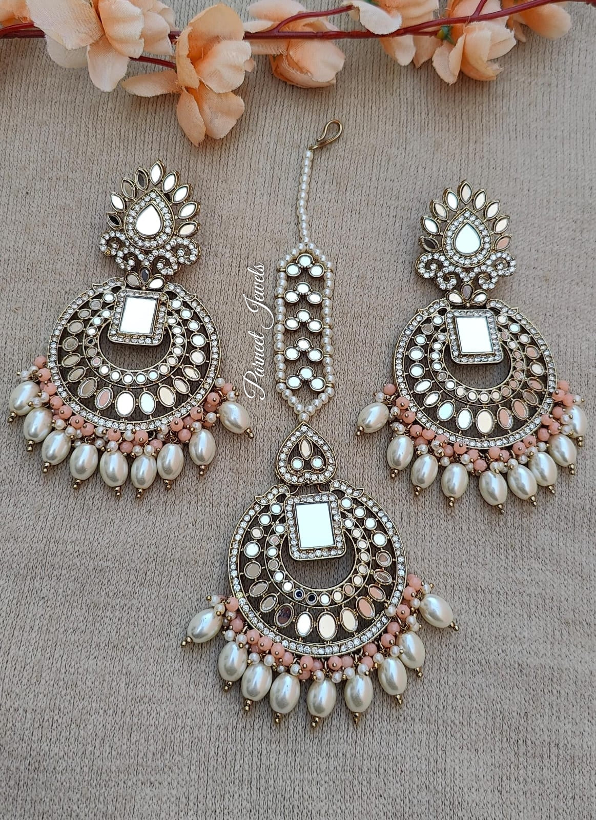 Shipra Oversized Mirror  Earrings Tikka