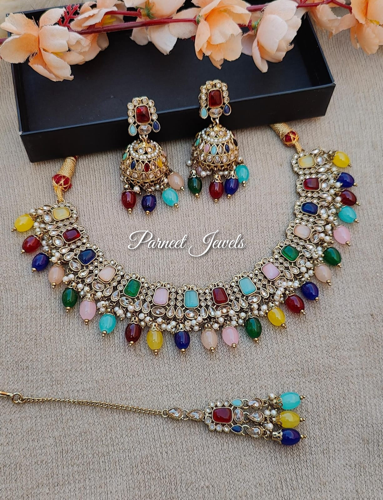 Riyanshi Polki Necklace Set