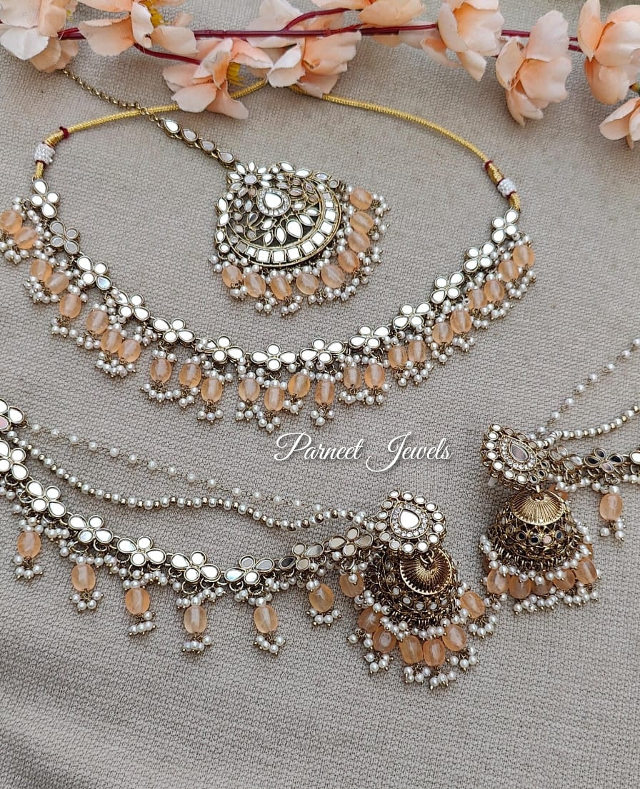 Zoya Mirror Necklace Set