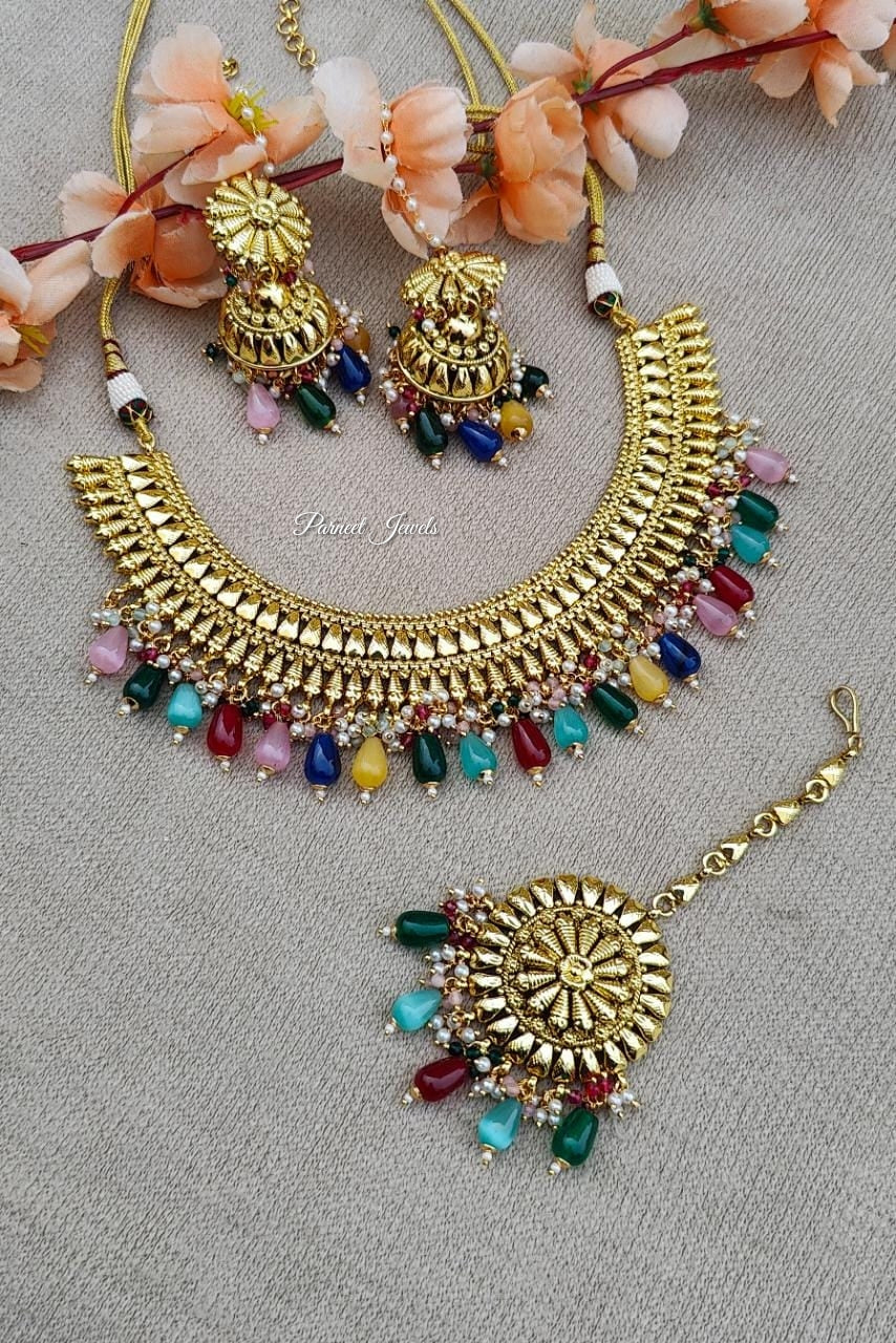 Ishpreet Gold Necklace Set