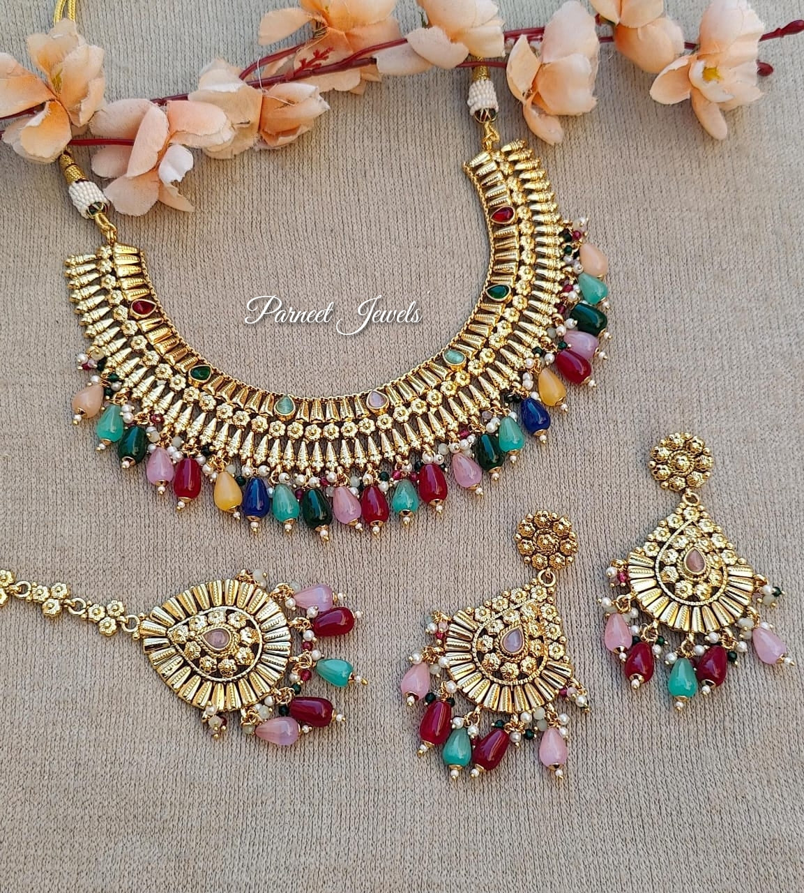 Trupti Gold Necklace Set