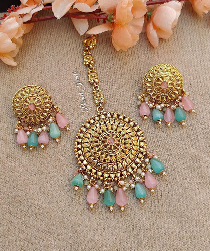 Karuna Gold Studs Tikka Set