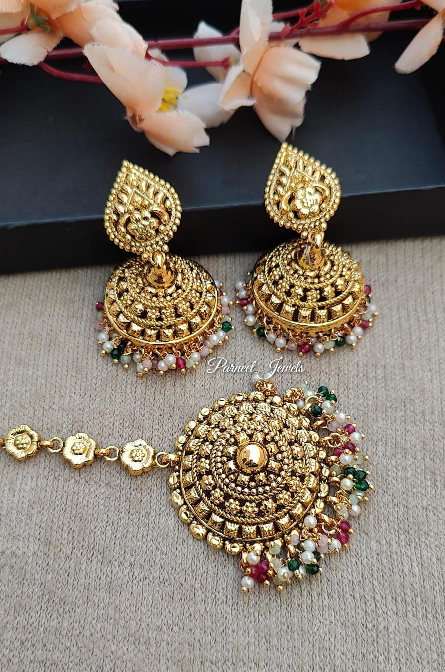 Raji Gold Jhumkis Tikka