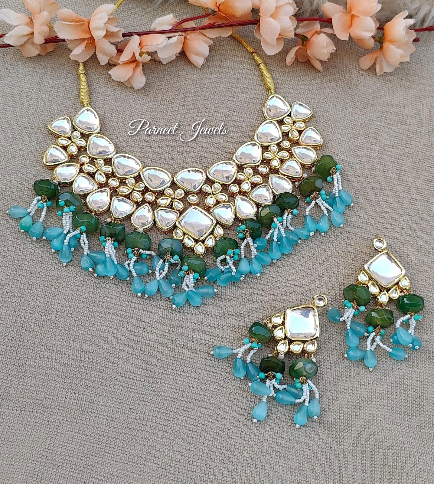 Aamna Kundan Necklace Set